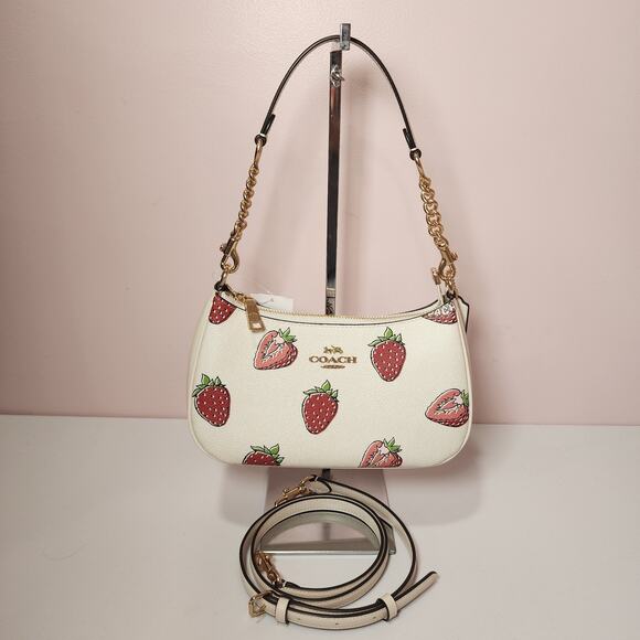 NWT Coach CAL62 Teri Shoulder Bag With Strawberry Print - Picture 1 of 7